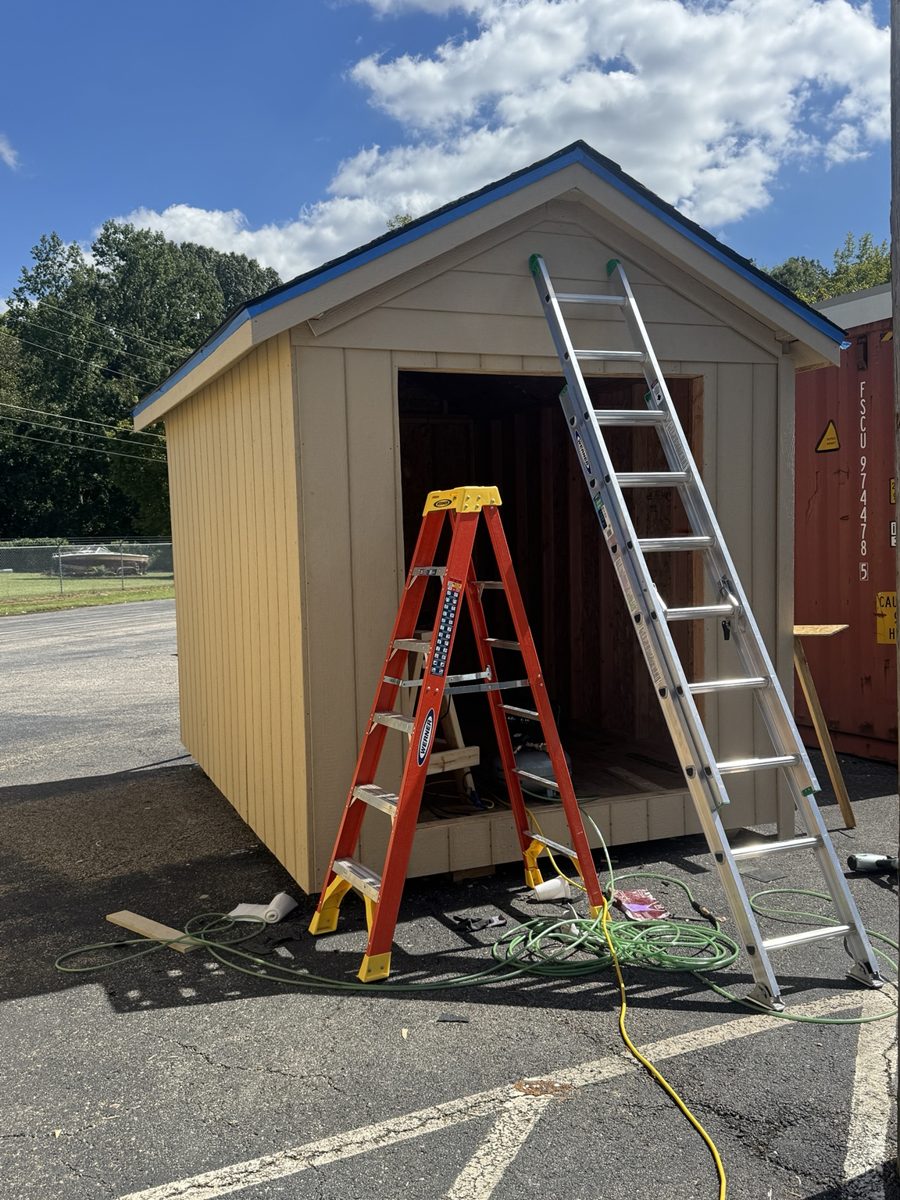 Small storage building